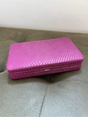 Trish McEvoy Pink Textured Jewelry Case